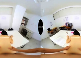 Japanese Students Explore POV VR Thrills