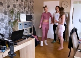 queen coquette - french pegging - an unexpected visit to