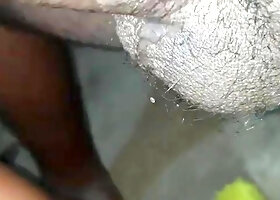 Desi Homemade Slut Wife Fucked With Butt Plug 4K පුකේ හිලට ප්ලග් එකක්‌ දාලා හුකාගත්ත පොඩිඩි