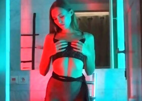 WowGirls - Mencia Francis Alpha Female
