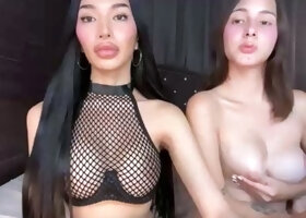 Amateur blowjob close up