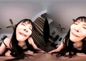 Omege japanese girl with big boobs on cams